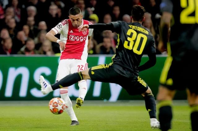 一次触球都 一次触球都