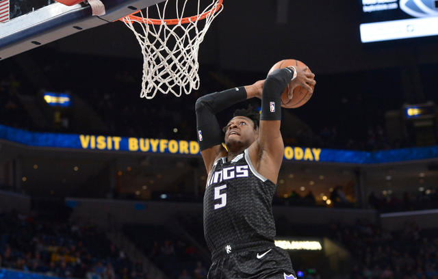 篮板冲击时 篮板冲击时