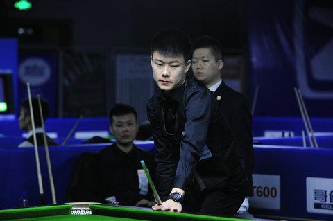 逼近前三 逼近前三